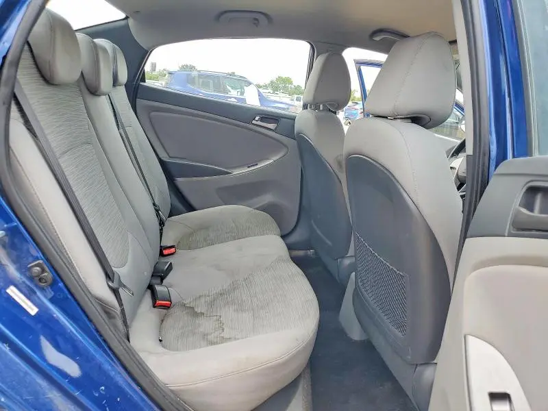 2015 HYUNDAI ACCENT GLS  
