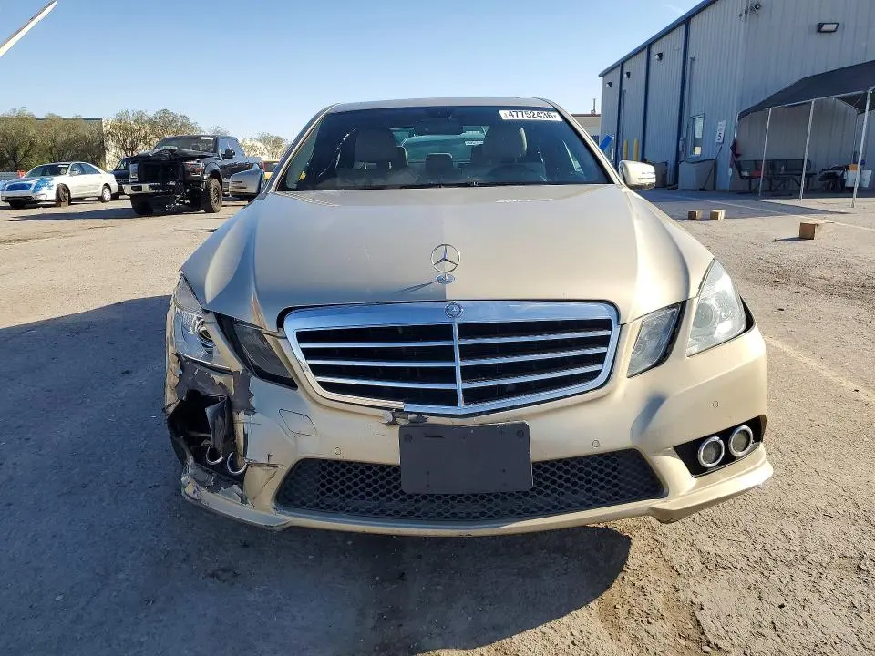 2010 MERCEDES-BENZ E 350  