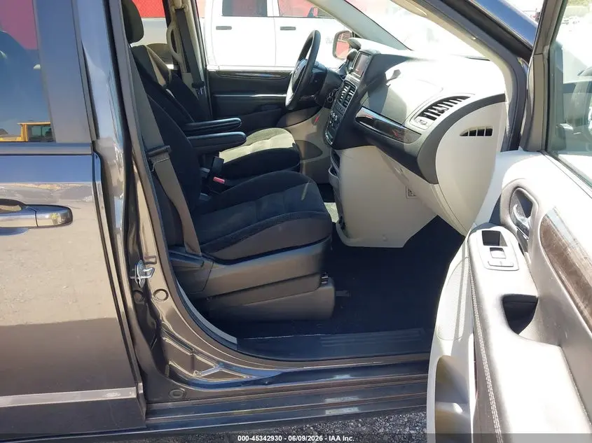 2018 DODGE GRAND CARAVAN SE