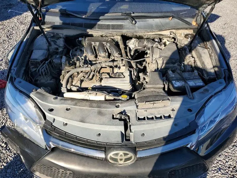 2015 TOYOTA CAMRY XSE V6  