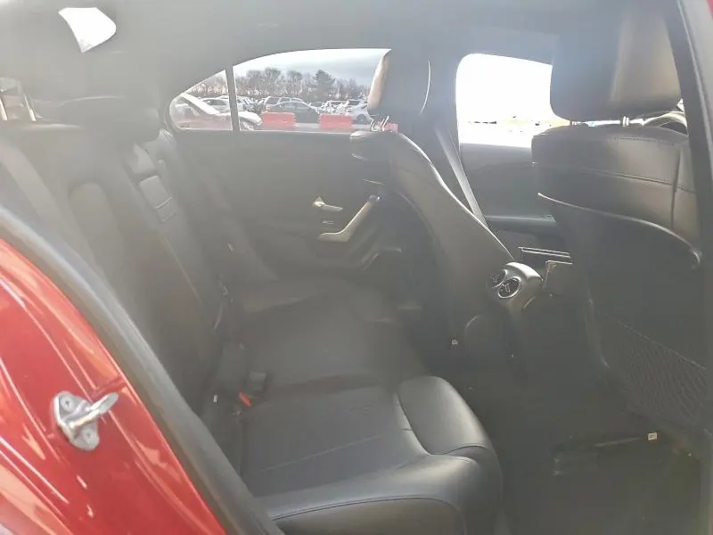 2021 MERCEDES-BENZ A 220 4MATIC  