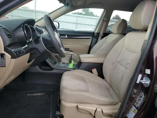 2011 KIA SORENTO BASE  