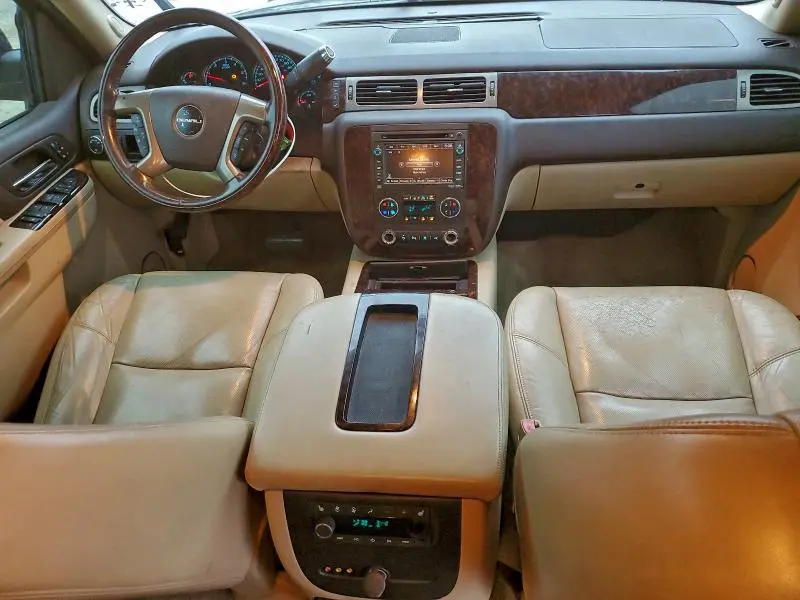 2011 GMC YUKON XL DENALI  
