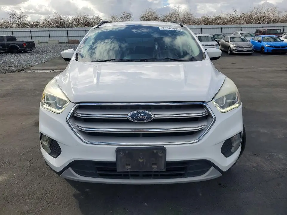2018 FORD ESCAPE SEL  