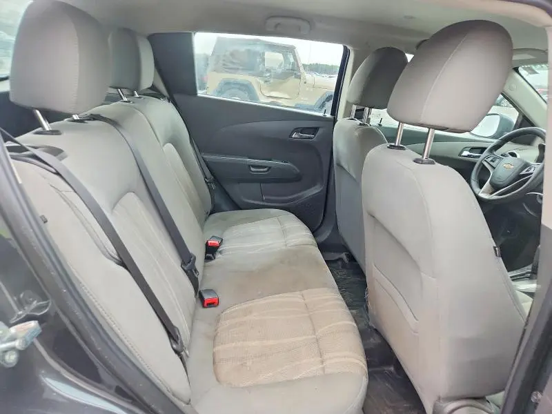 2014 CHEVROLET SONIC LT  