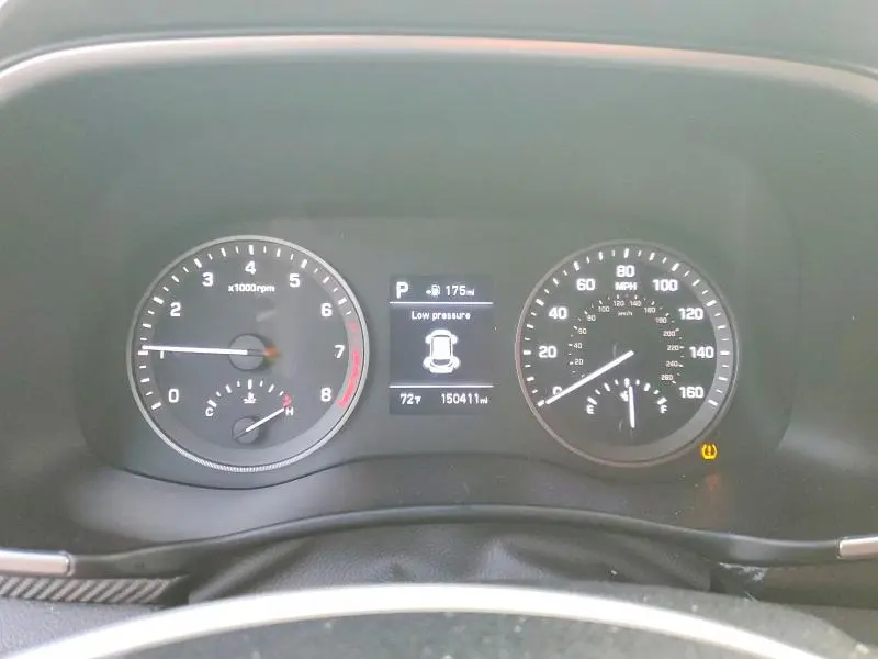 2019 HYUNDAI TUCSON SE  