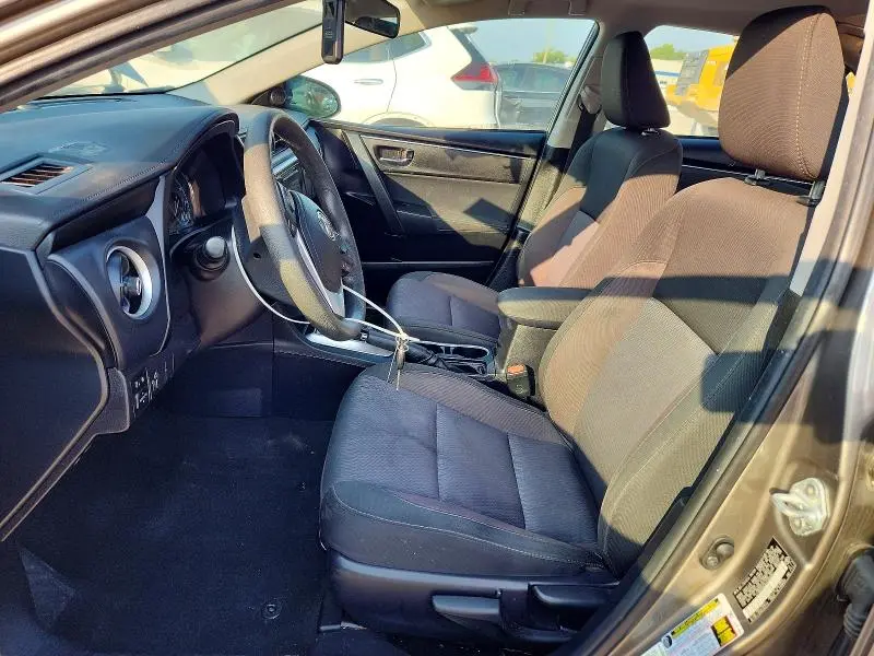 2018 TOYOTA COROLLA LE  