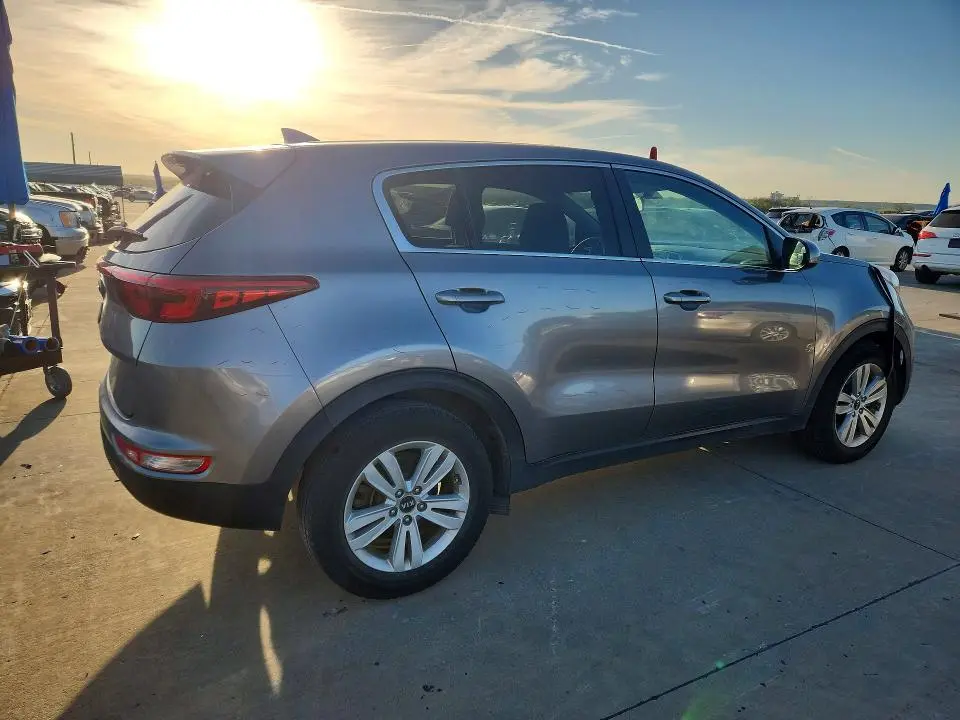 2017 KIA SPORTAGE LX  