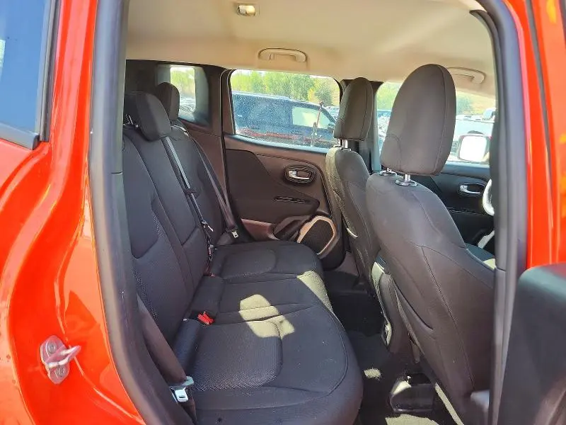 2016 JEEP RENEGADE LATITUDE  