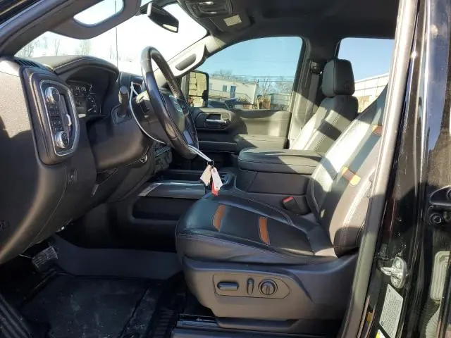 2023 GMC SIERRA K2500 AT4  