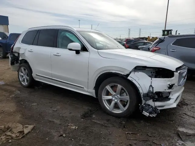 2024 VOLVO XC90 CORE  