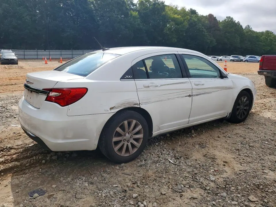 2011 CHRYSLER 200 TOURING  
