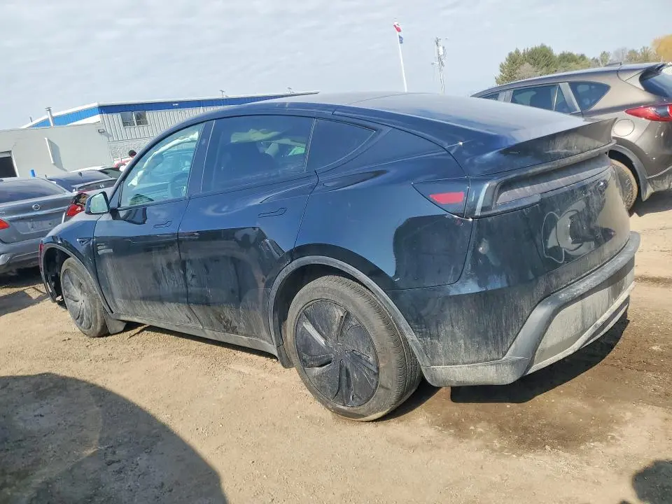 2026 TESLA MODEL Y   