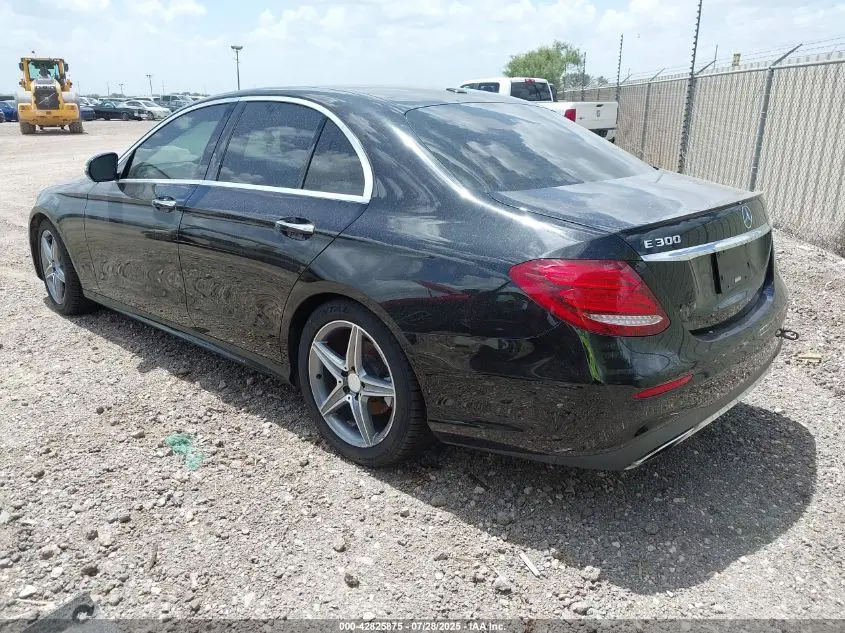 2017 MERCEDES-BENZ E 300  