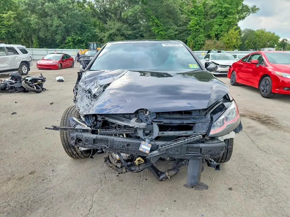 2021 VOLKSWAGEN GTI S  