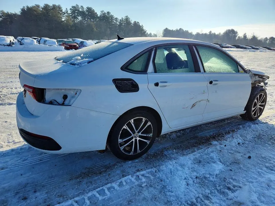 2024 VOLKSWAGEN JETTA SPORT  