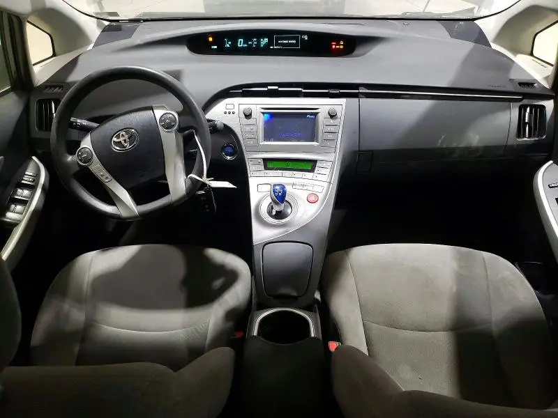 2015 TOYOTA PRIUS TWO  