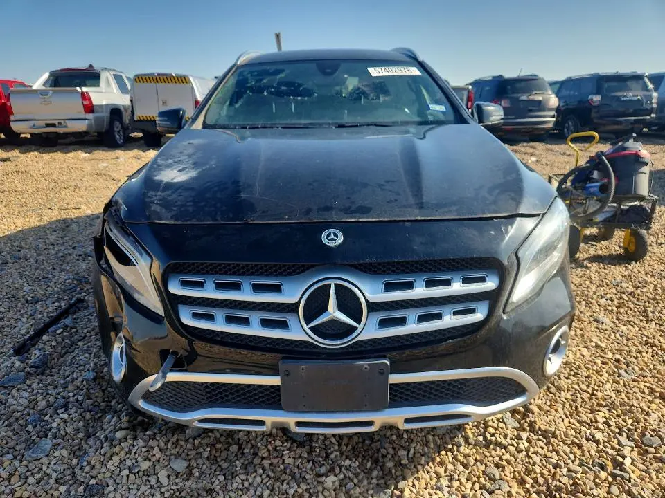 2020 MERCEDES-BENZ GLA 250  