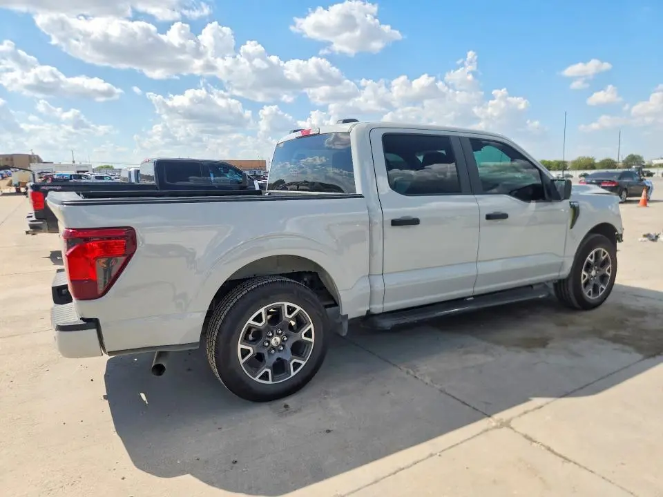 2024 FORD F150 STX  