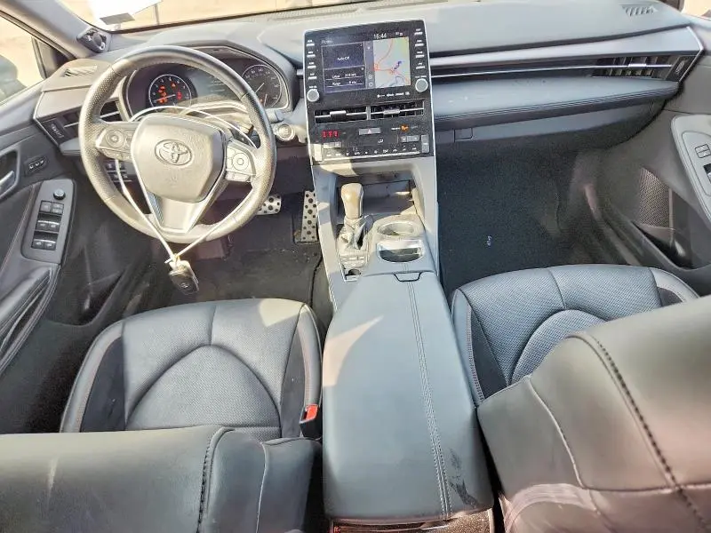 2019 TOYOTA AVALON TOURING  