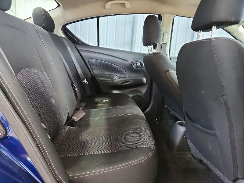 2018 NISSAN VERSA SV  