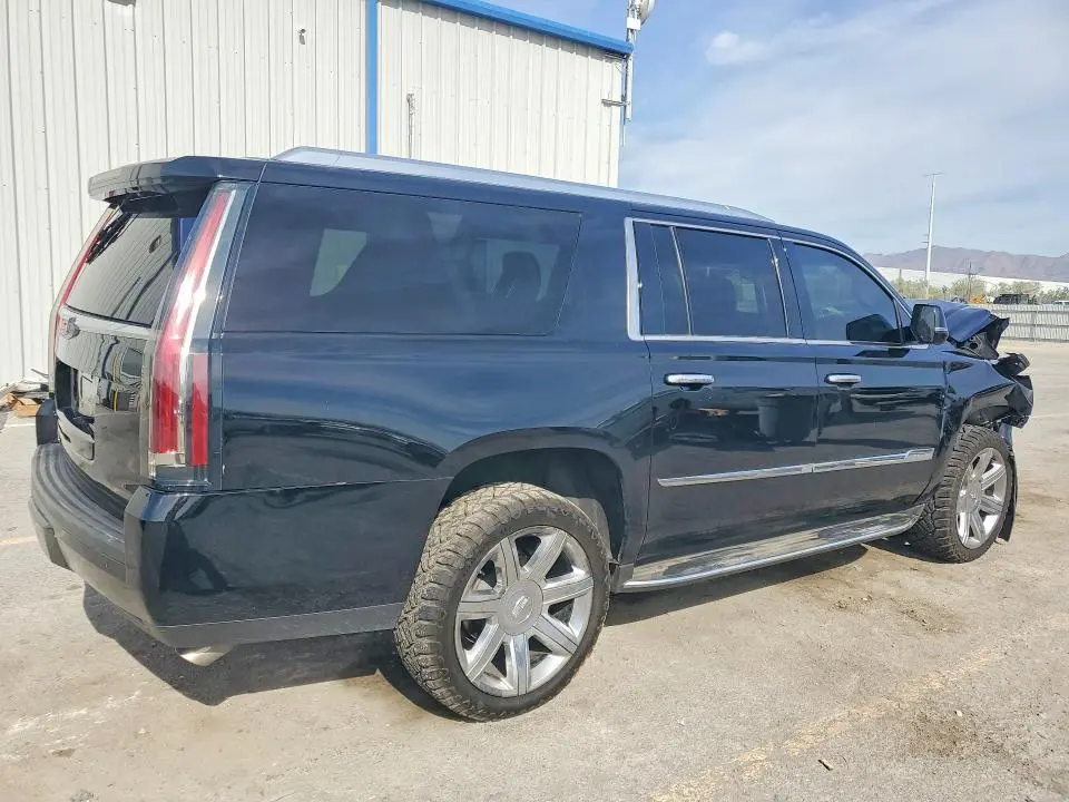 2016 CADILLAC ESCALADE ESV LUXURY  
