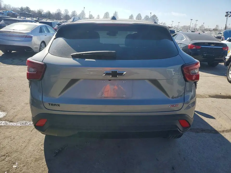2025 CHEVROLET TRAX 2RS  