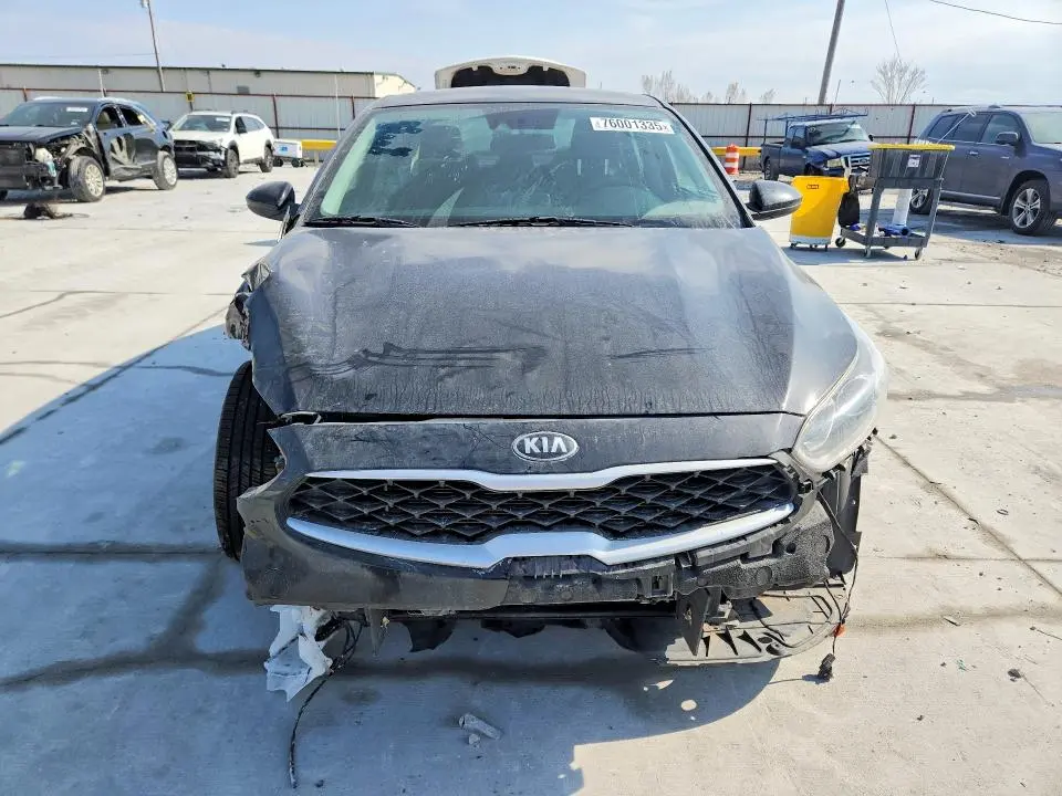 2021 KIA FORTE FE  