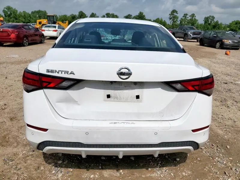 2022 NISSAN SENTRA S  