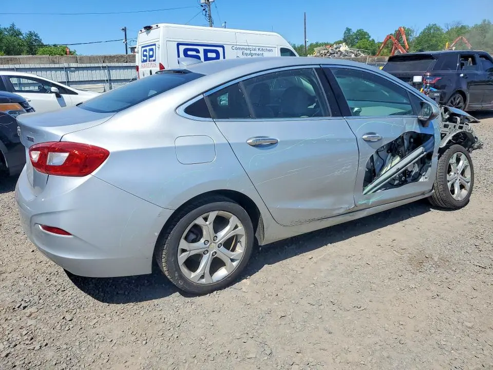2017 CHEVROLET CRUZE PREMIER  