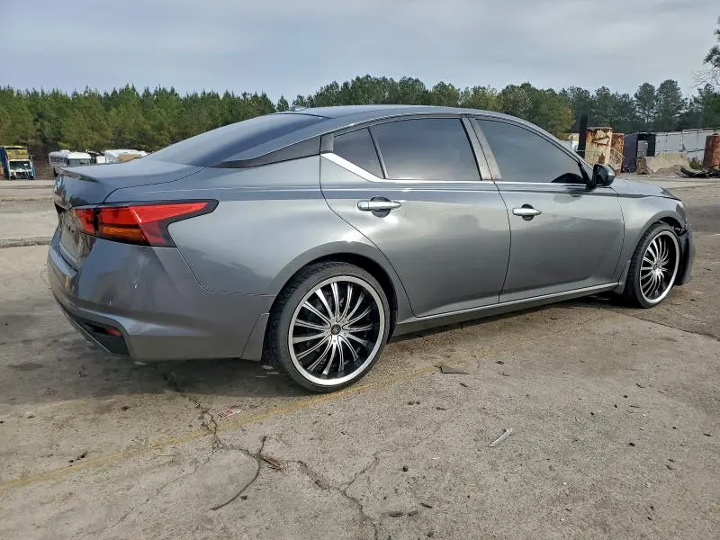 2019 NISSAN ALTIMA S  