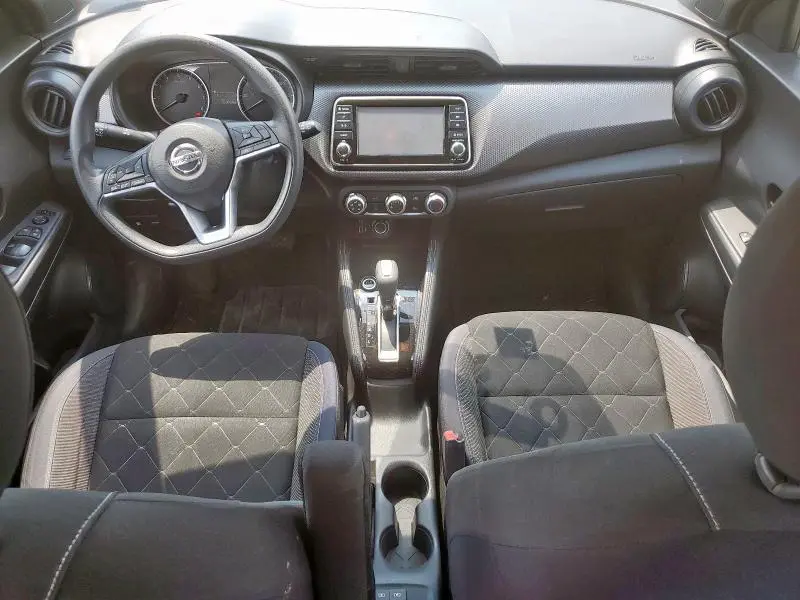 2019 NISSAN KICKS S  
