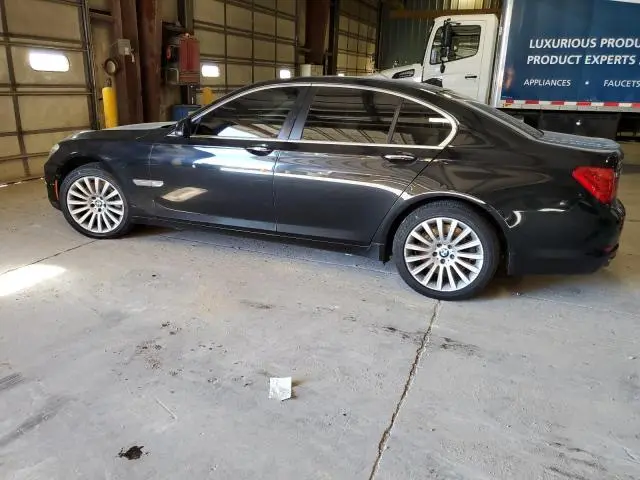 2012 BMW 750 XI  