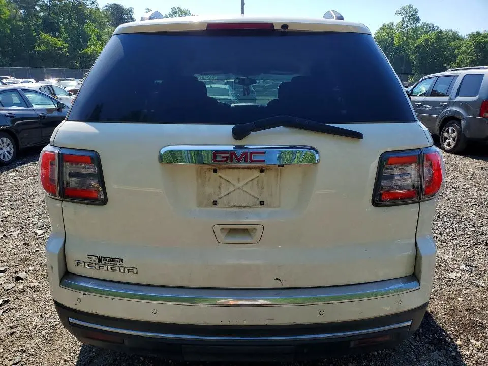 2014 GMC ACADIA SLE  