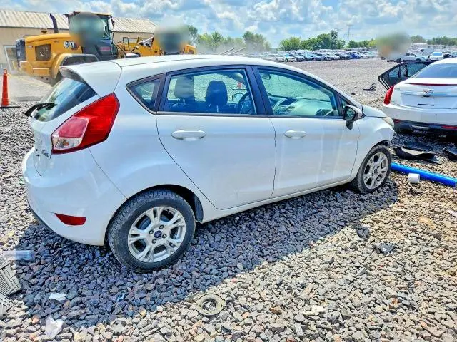 2016 FORD FIESTA SE  