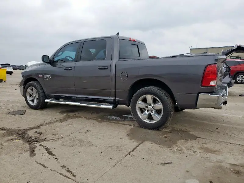 2019 RAM 1500 CLASSIC SLT  