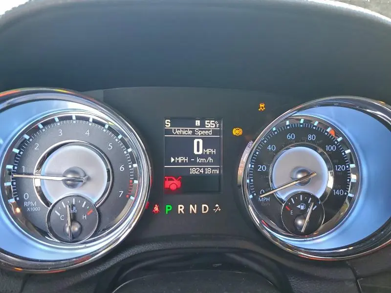 2011 CHRYSLER 300 LIMITED  