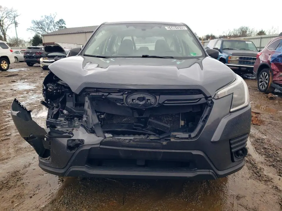 2023 SUBARU FORESTER   