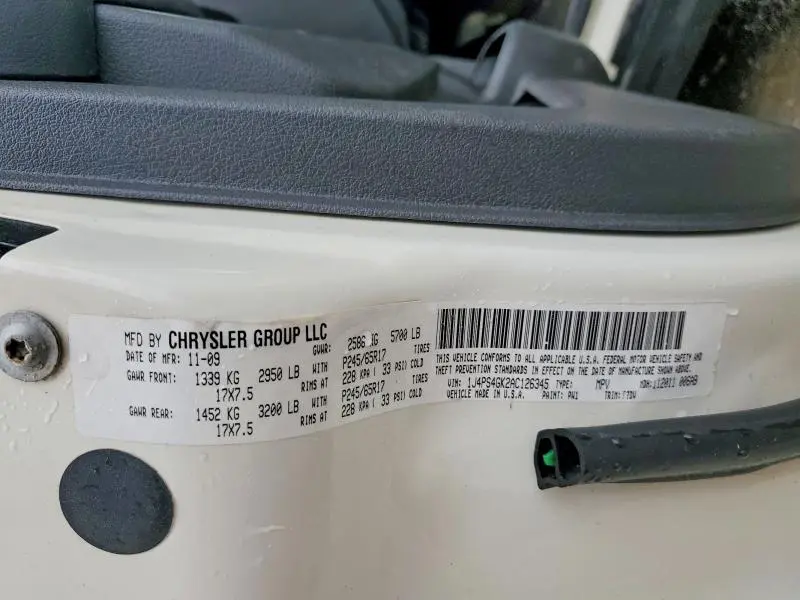 2010 JEEP GRAND CHEROKEE LAREDO  