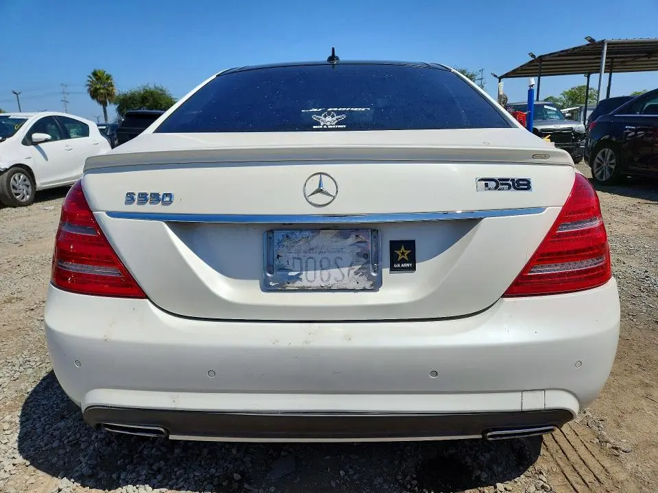 2013 MERCEDES-BENZ S 550  