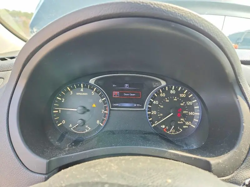 2016 NISSAN ALTIMA 2.5 SR  