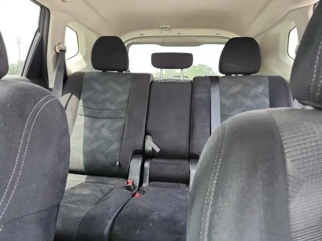 2015 NISSAN ROGUE S  