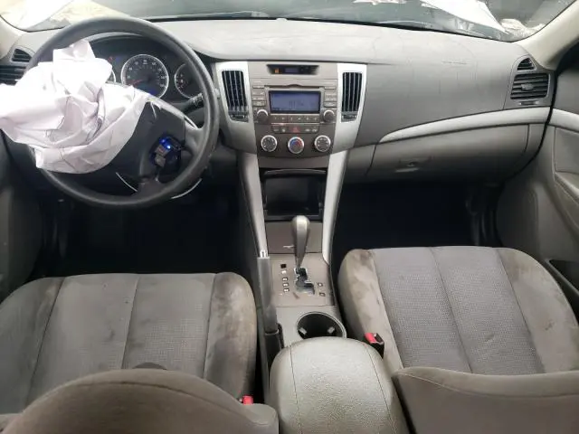 2010 HYUNDAI SONATA GLS  