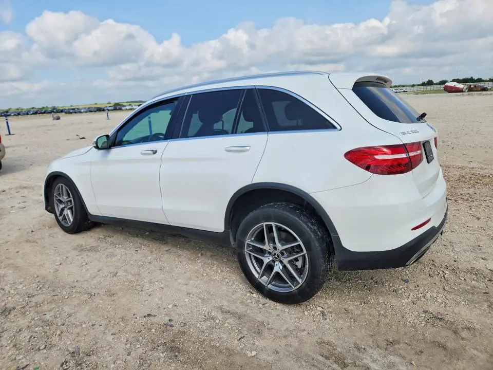 2017 MERCEDES-BENZ GLC 300 4MATIC  