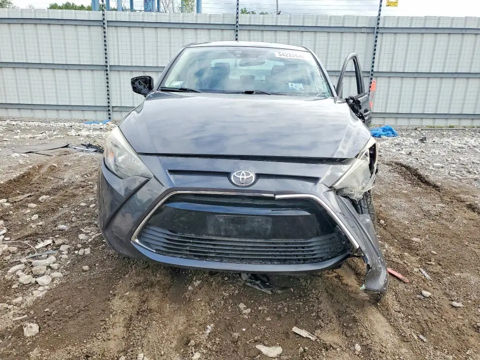 2018 TOYOTA YARIS IA BASE  