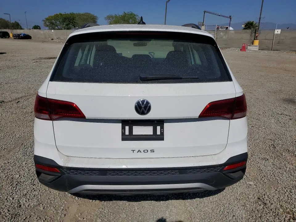 2024 VOLKSWAGEN TAOS S  