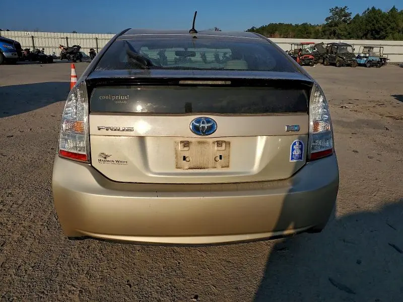 2010 TOYOTA PRIUS   