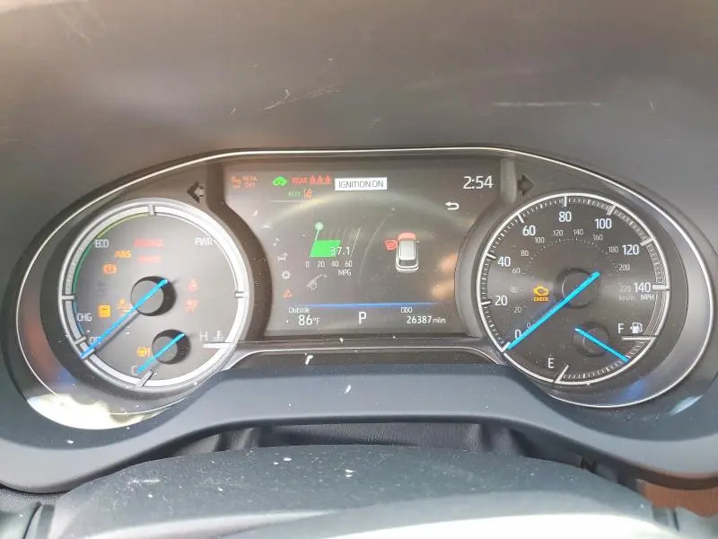 2024 TOYOTA VENZA LE  