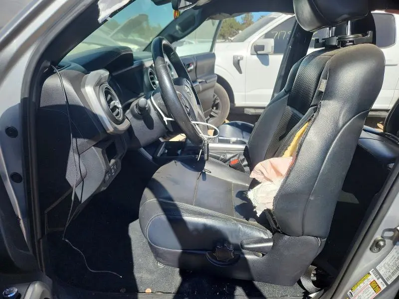 2018 TOYOTA TACOMA LIMITED  