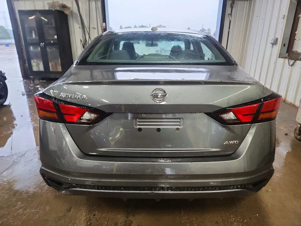 2020 NISSAN ALTIMA S  
